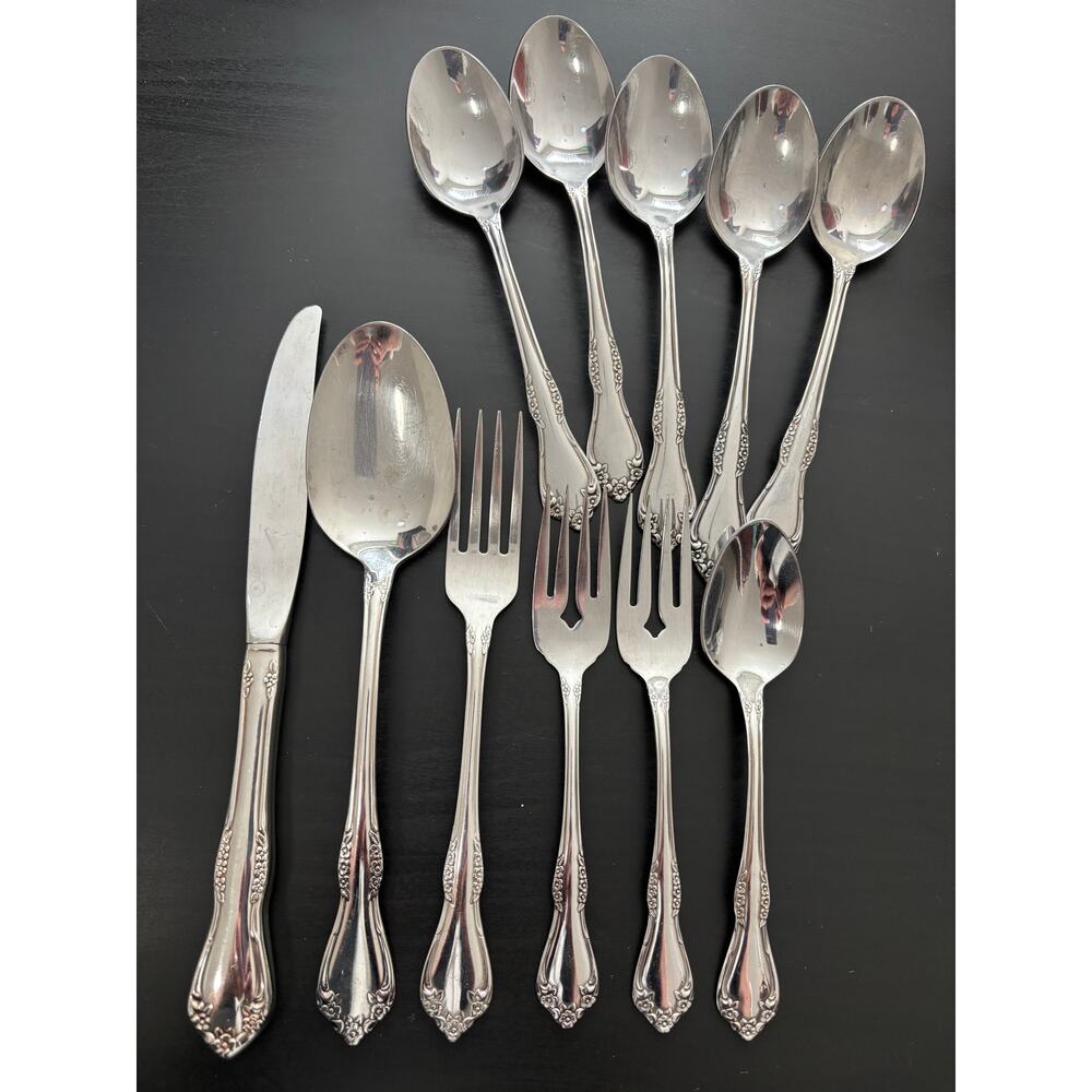 Oneida Rogers Deluxe Mansfield Spoons Forks Assorted Lot of 10